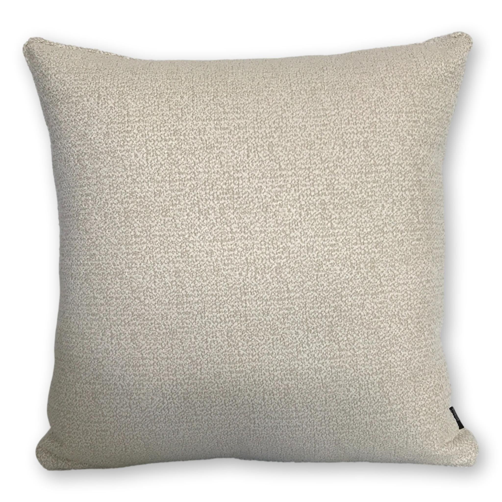 Kiri Pearl Boucle in Ivory