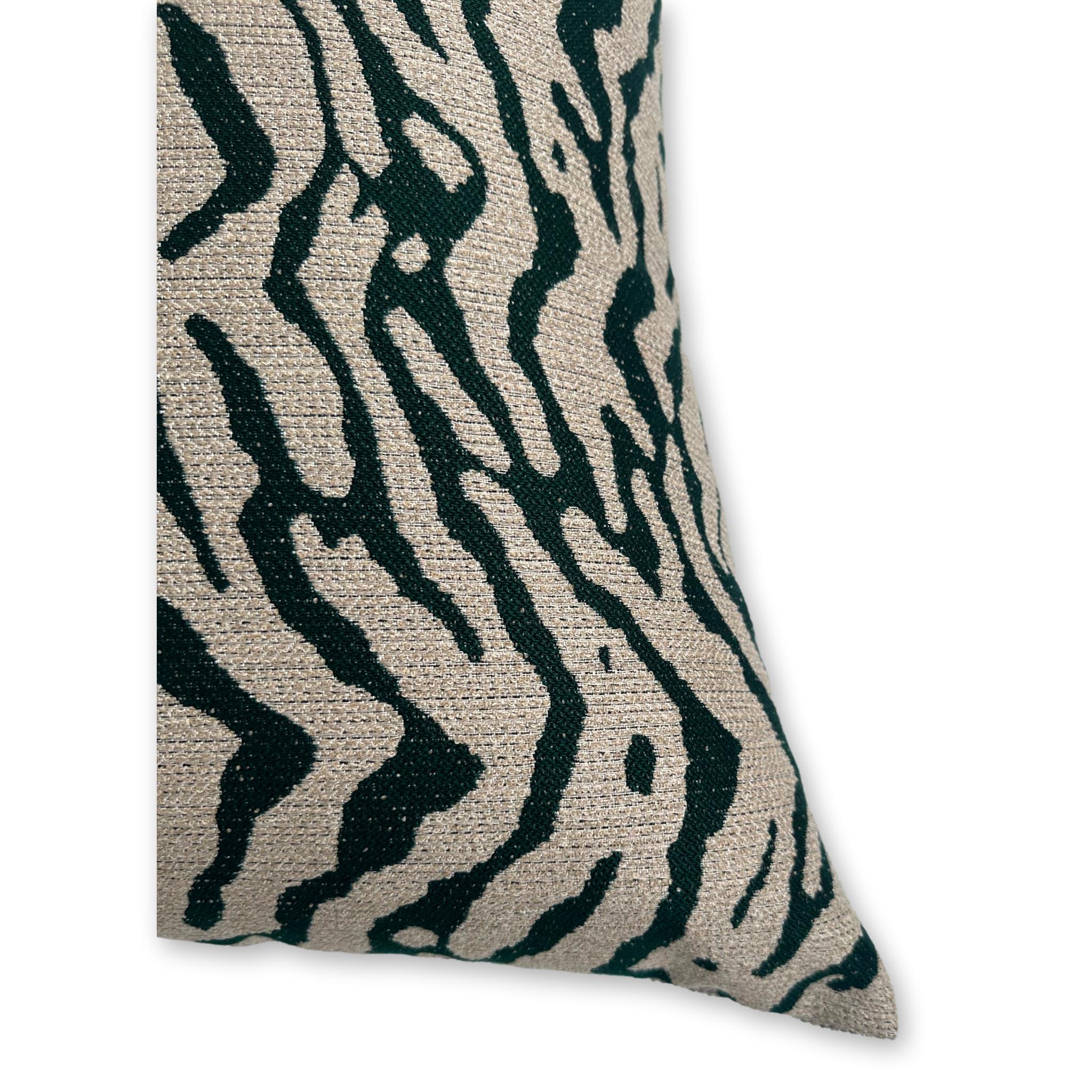 Lounge Back - Panthera Ivy