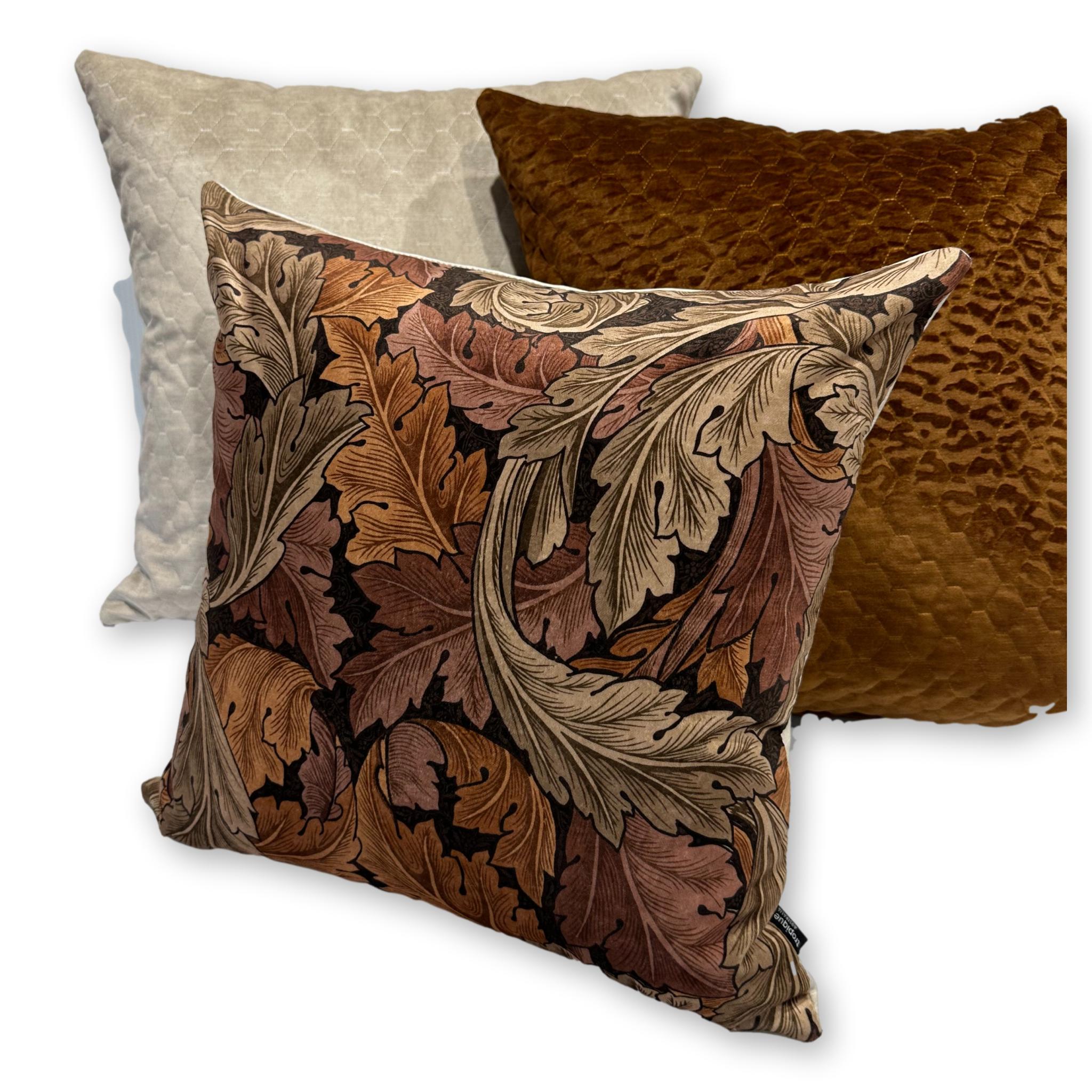 Acanthus Velvet in Acorn