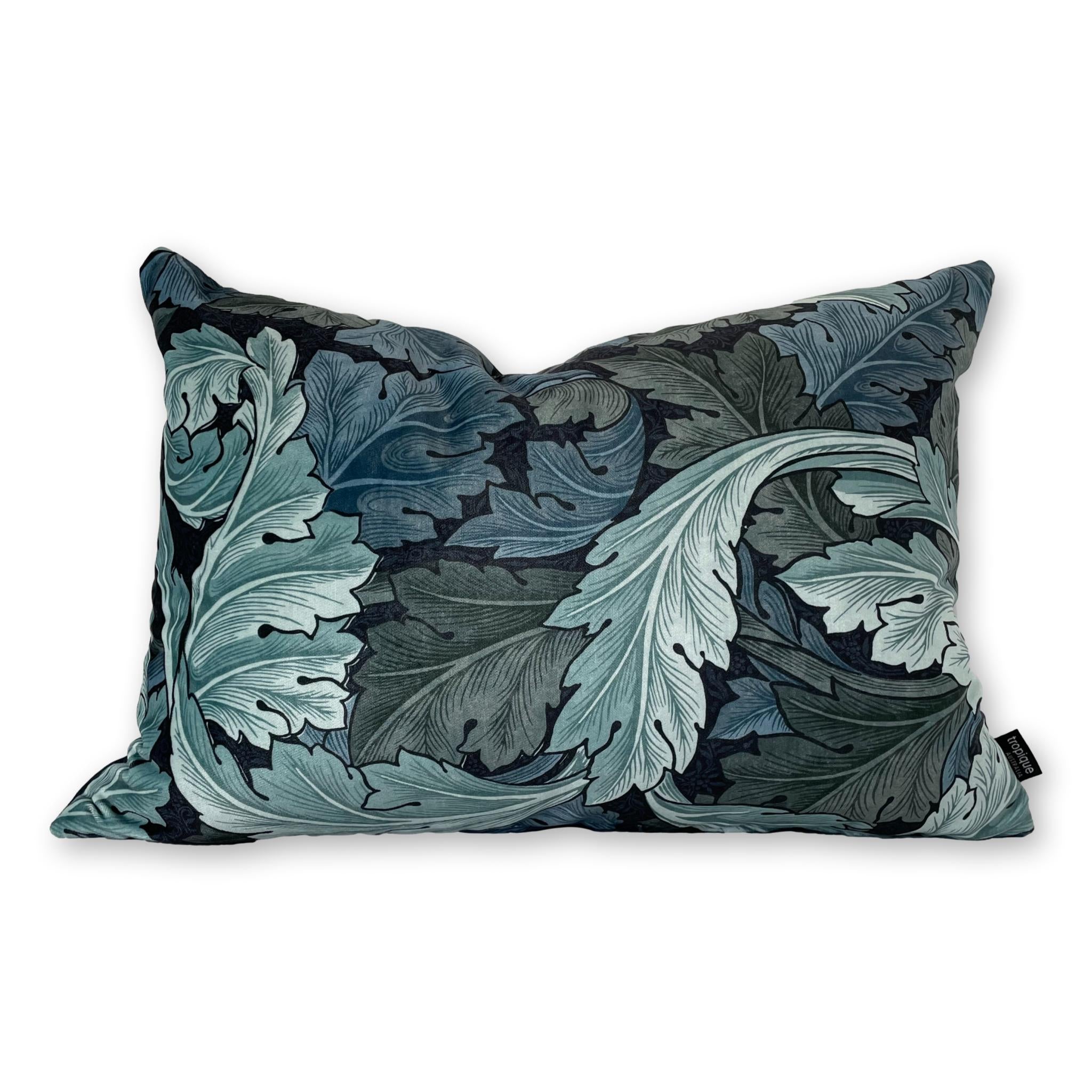 Acanthus Velvet in Indigo