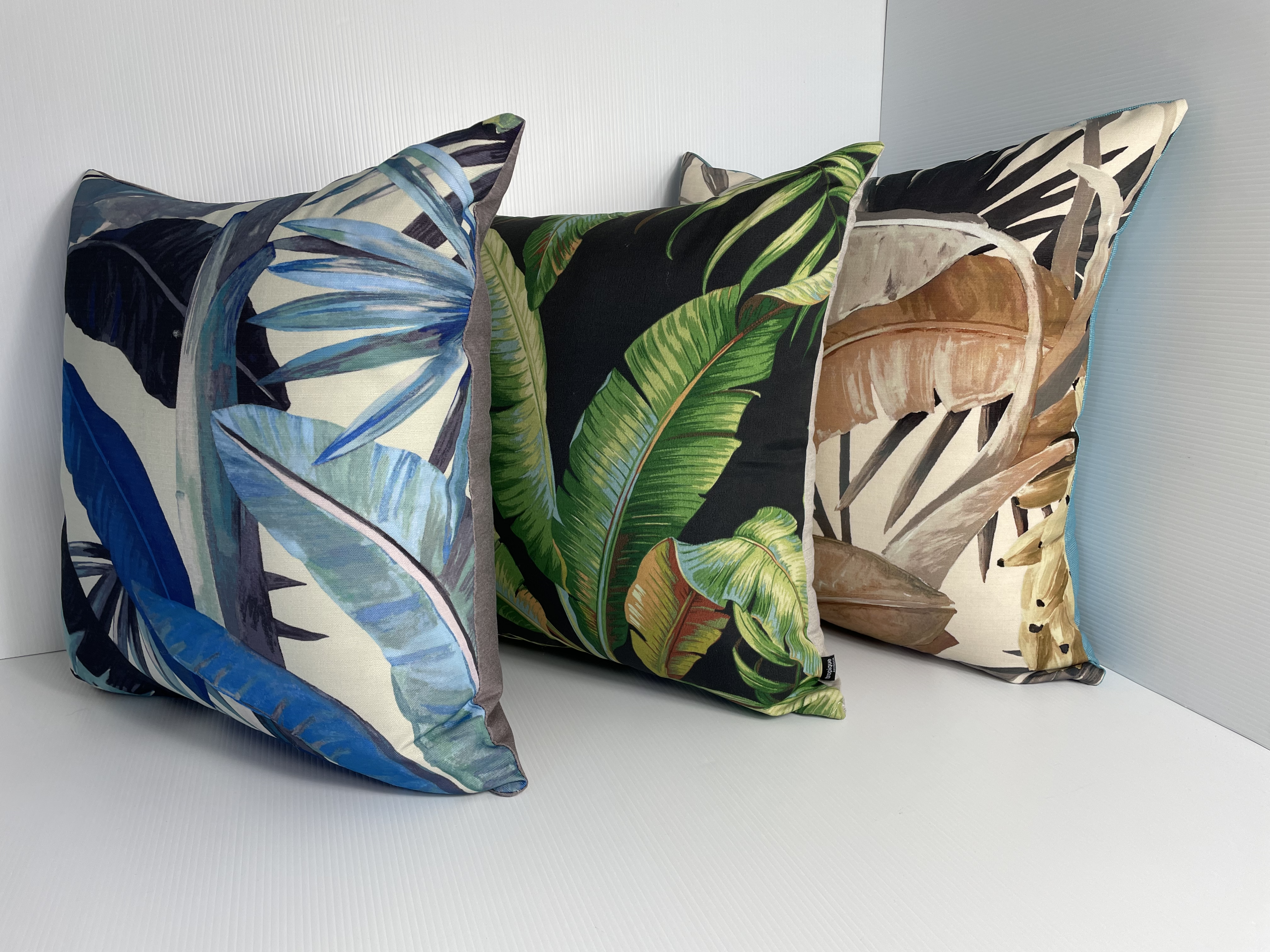Tropicalia Gilver with Aqua Blue Backing
