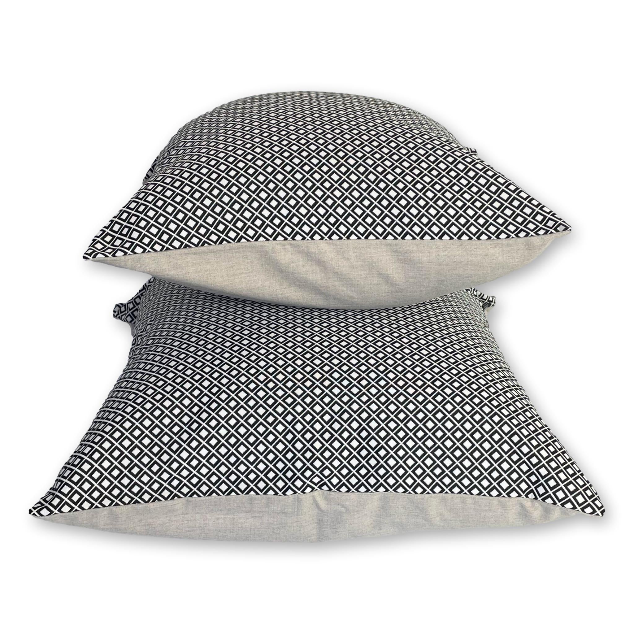 Diamond in Orca Set of 2