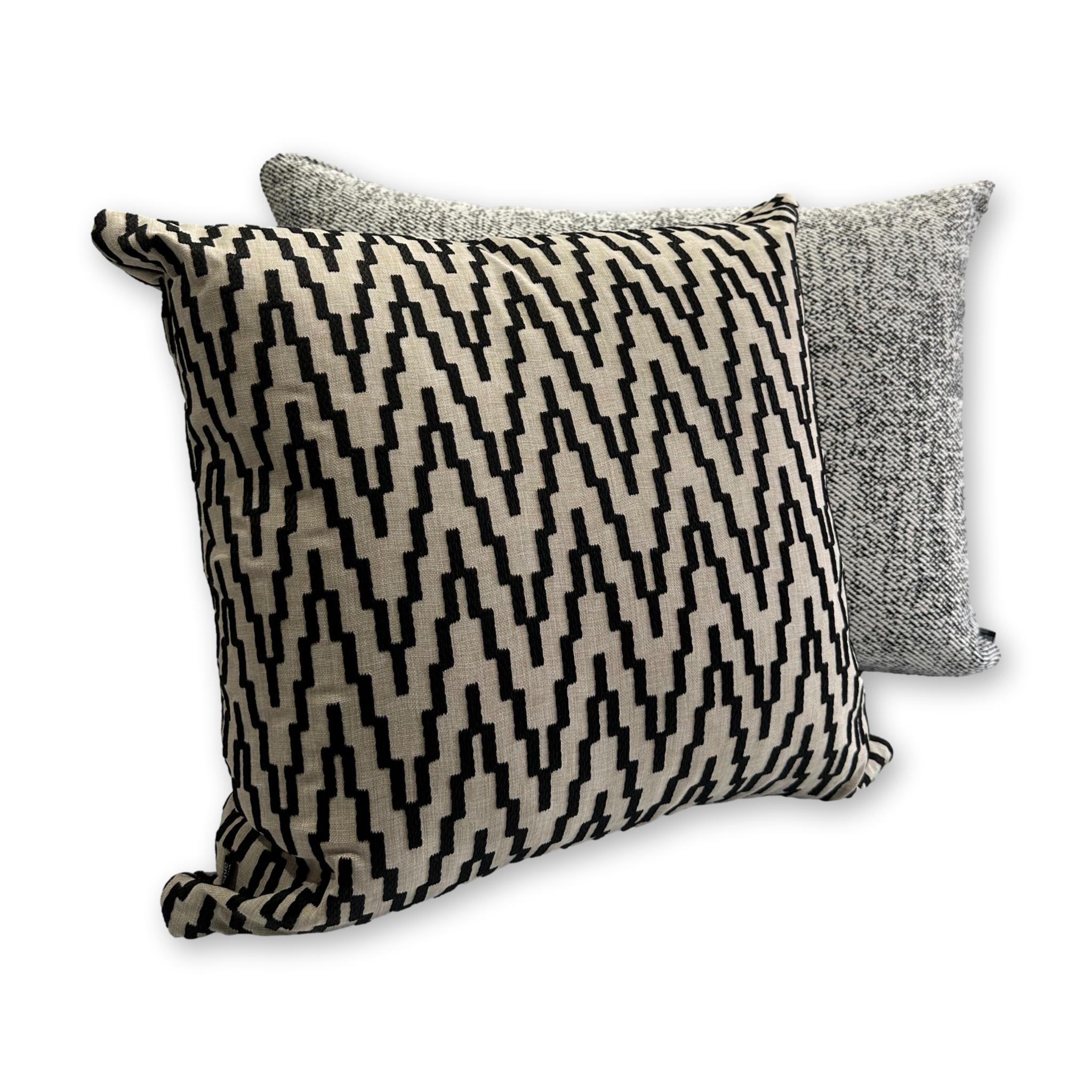 Lounge Back - Tanami Onyx
