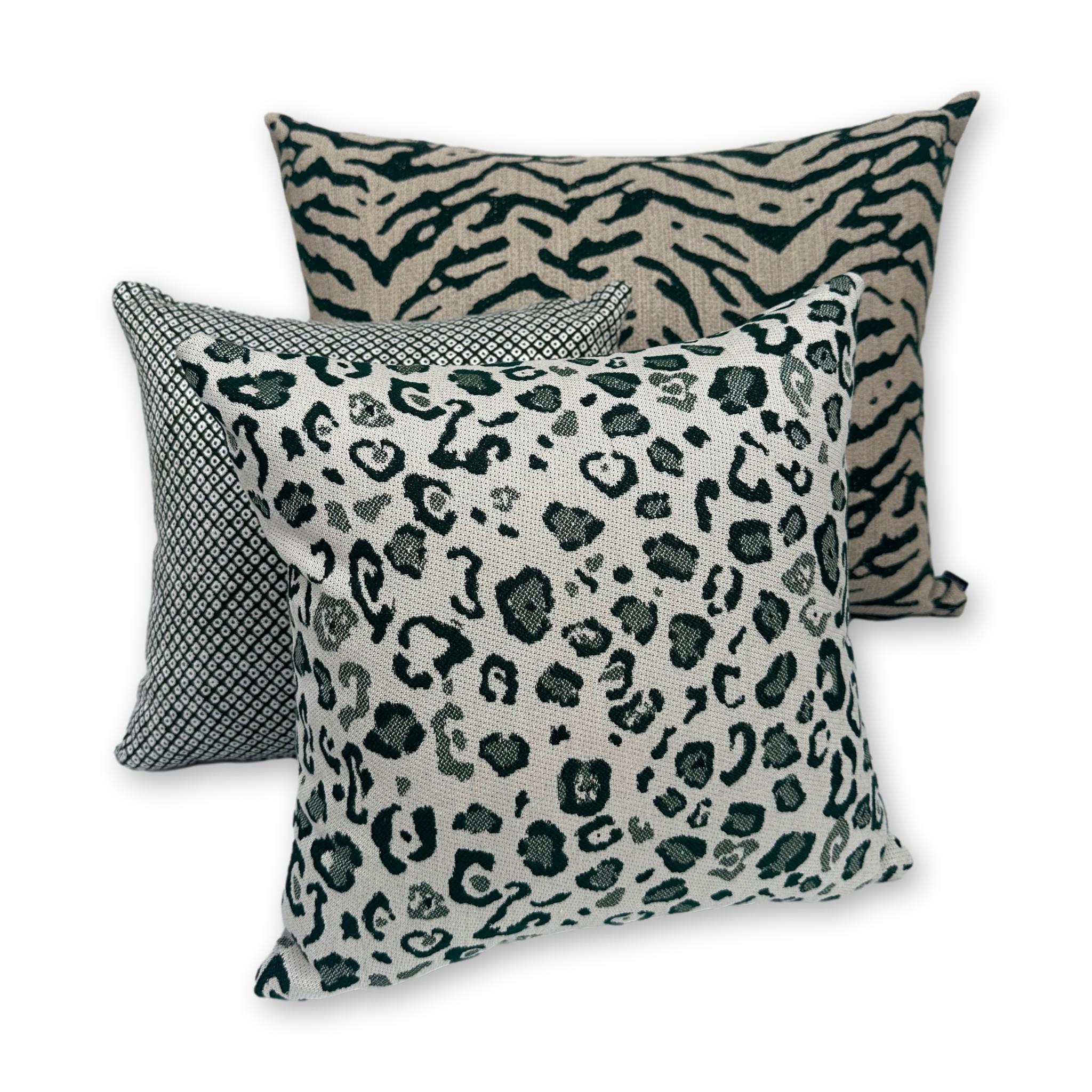 Lounge Back - Panthera Ivy