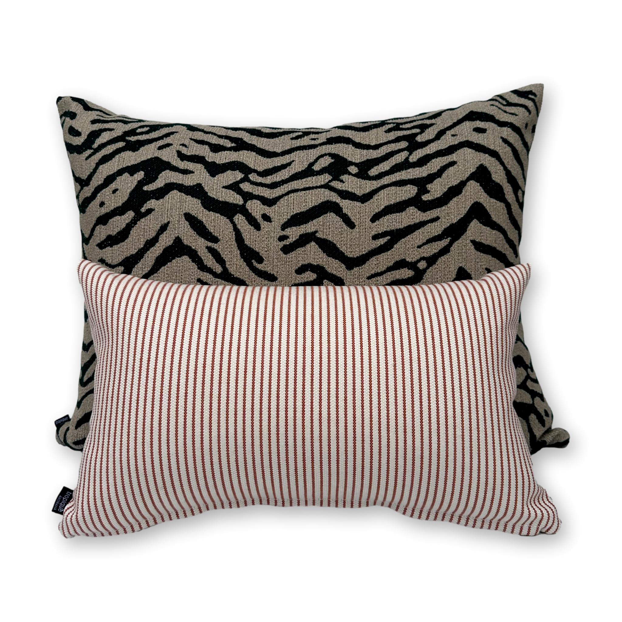 Lounge Back - Panthera Ivy
