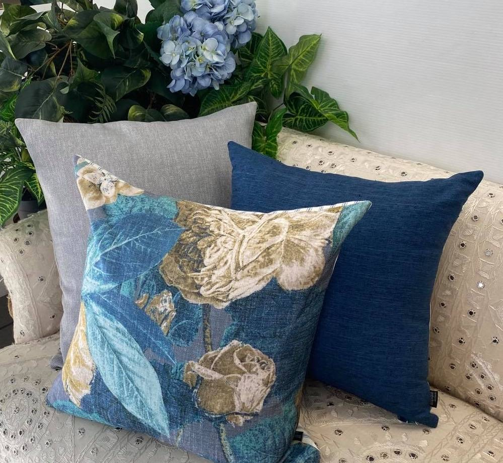 Feelgood Botanique Set in Cove - Tropique Cushions