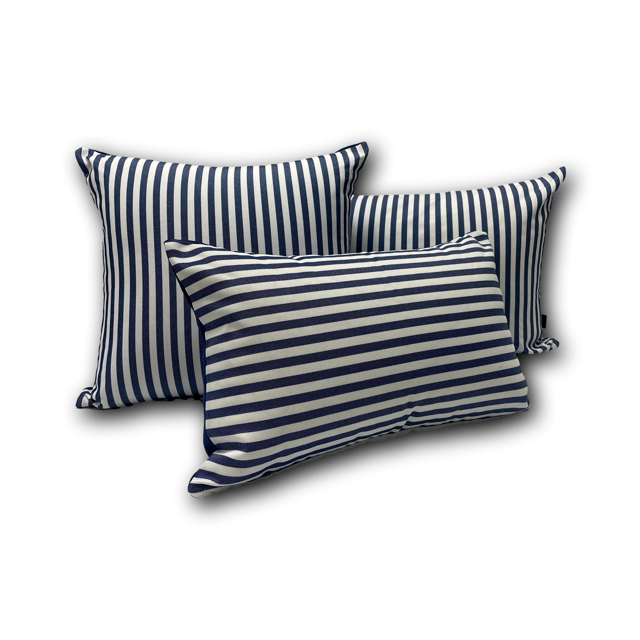Cove in Marine - Tropique Cushions