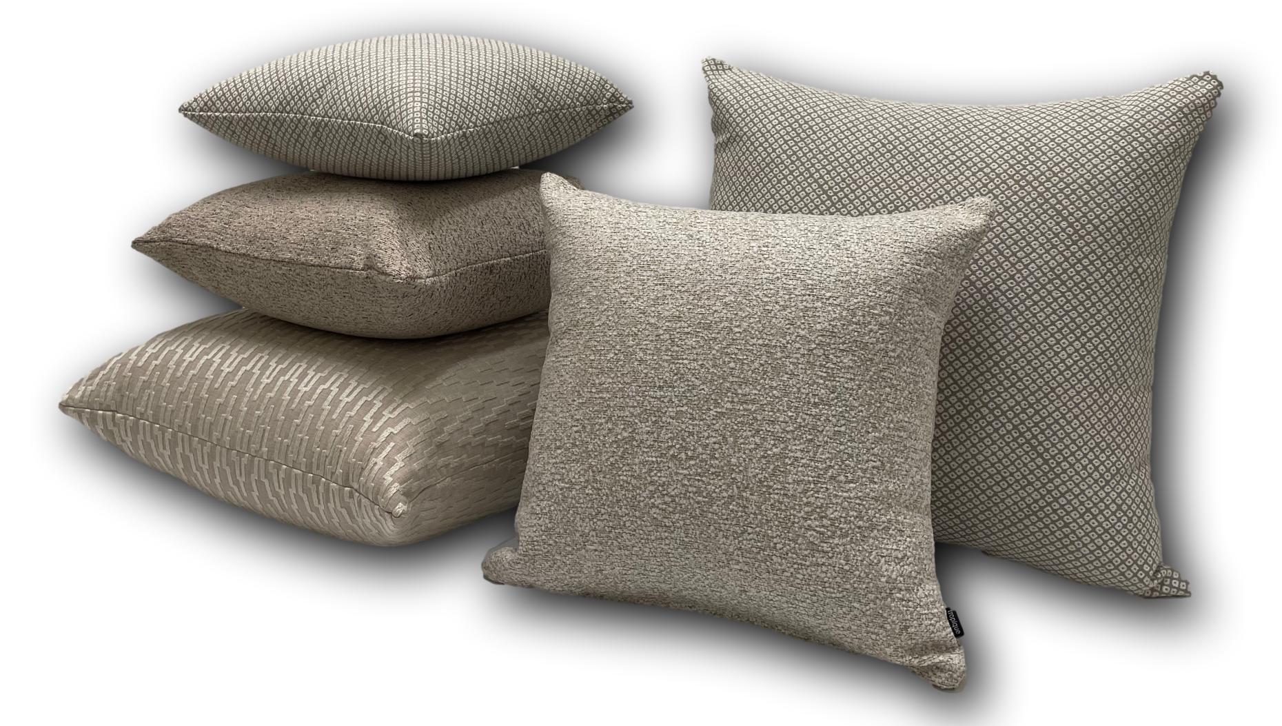 Outdoor Boucle Shell