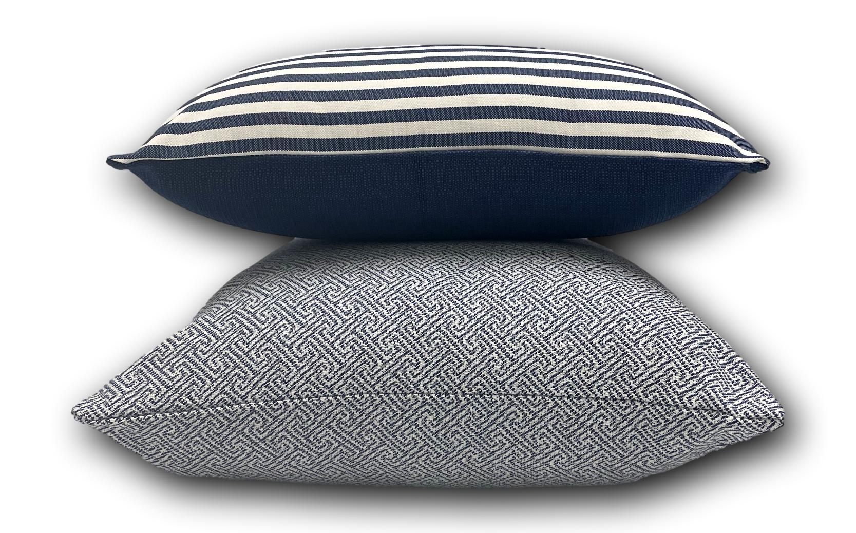 Cove in Marine - Tropique Cushions