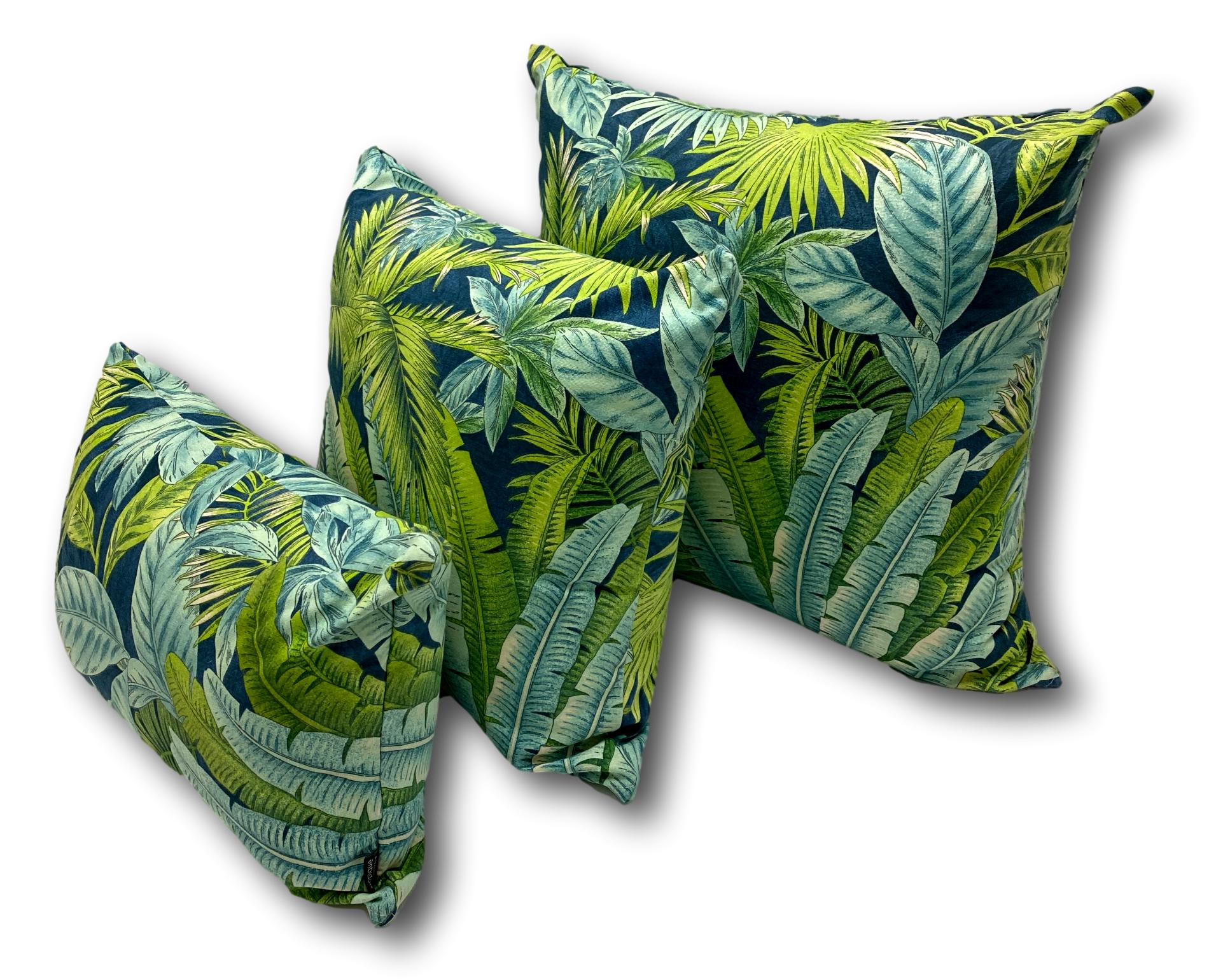Caribbean in Ocean - Indoor Cover - Tropique Cushions