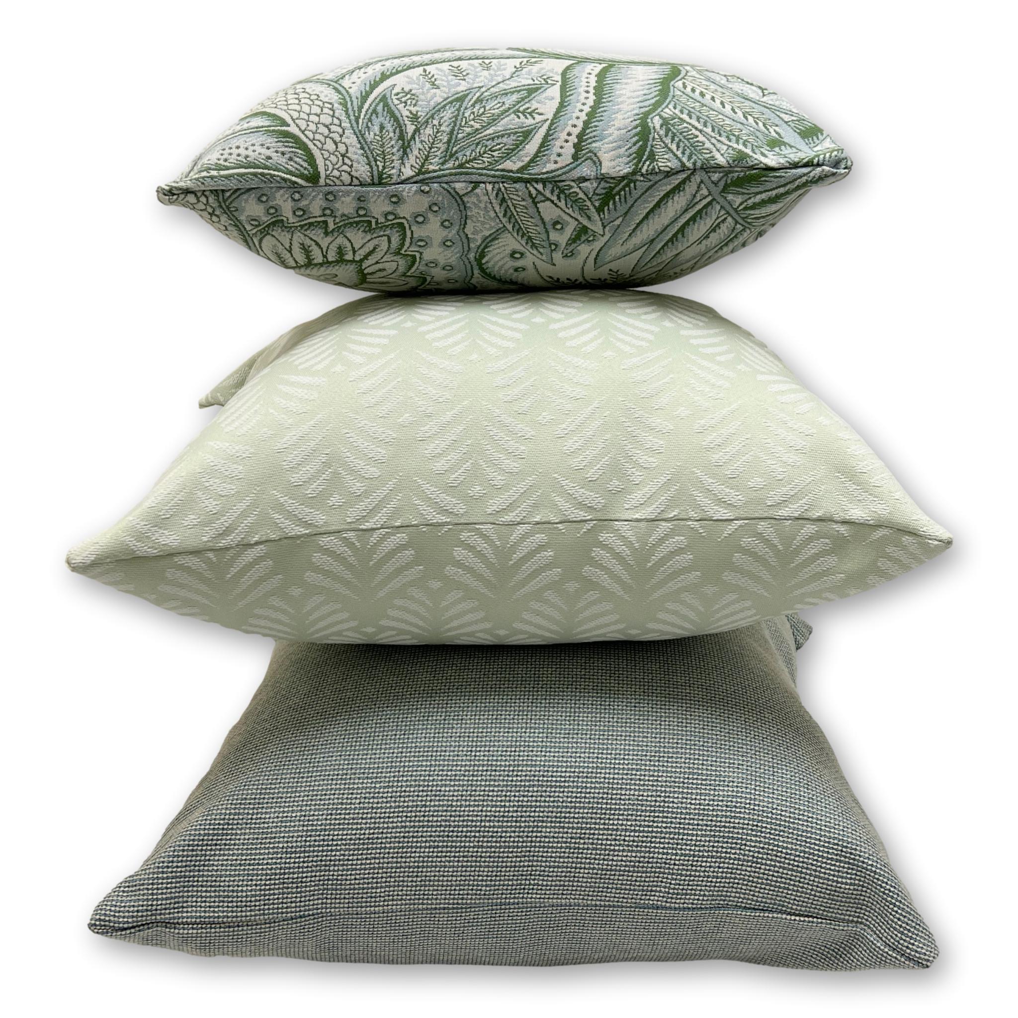 Senada Sosa in Celadon
