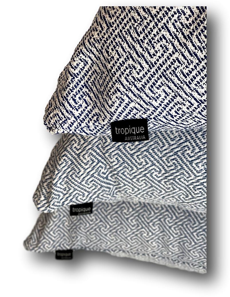Quay in Marine - Tropique Cushions