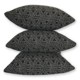 Stippled Triangle in Classic Black