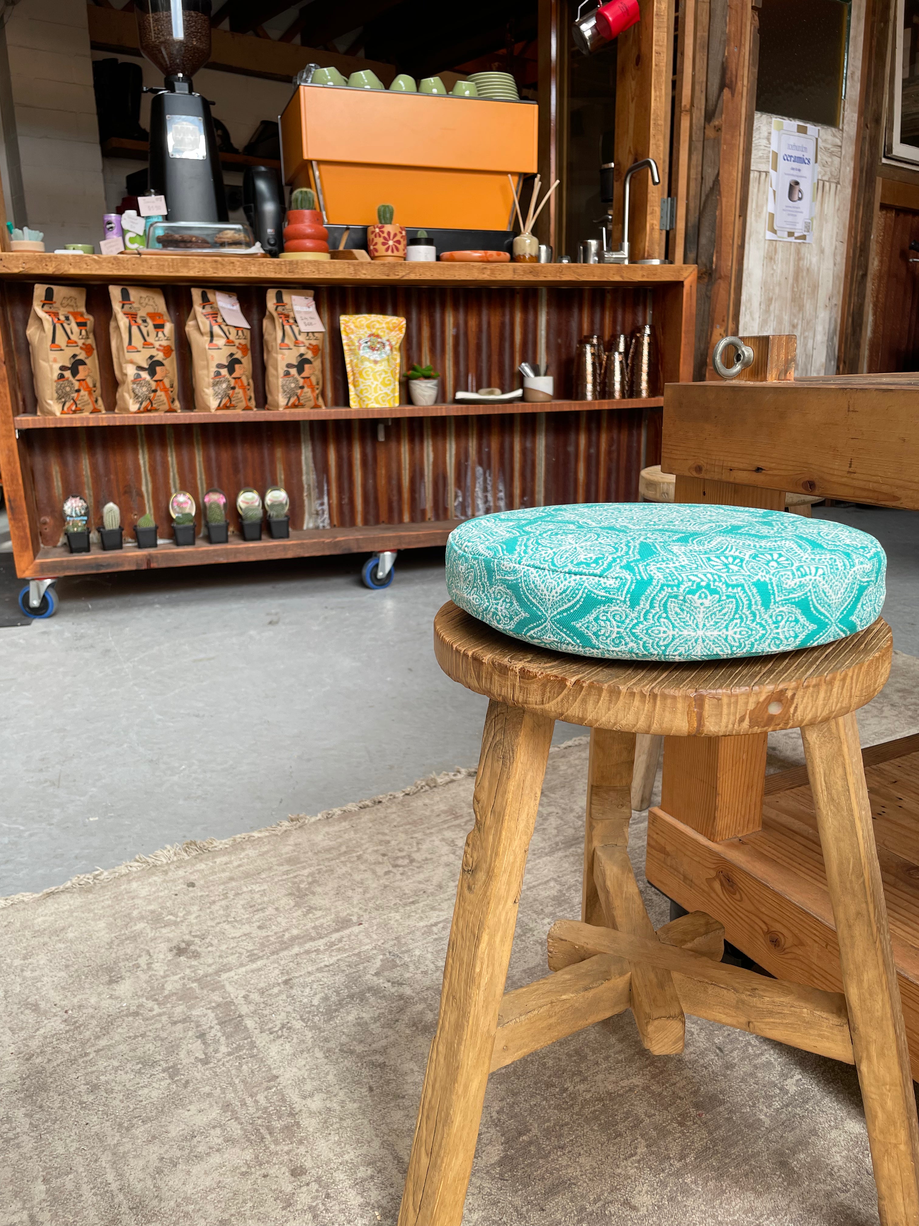 Seat Button Turquoise
