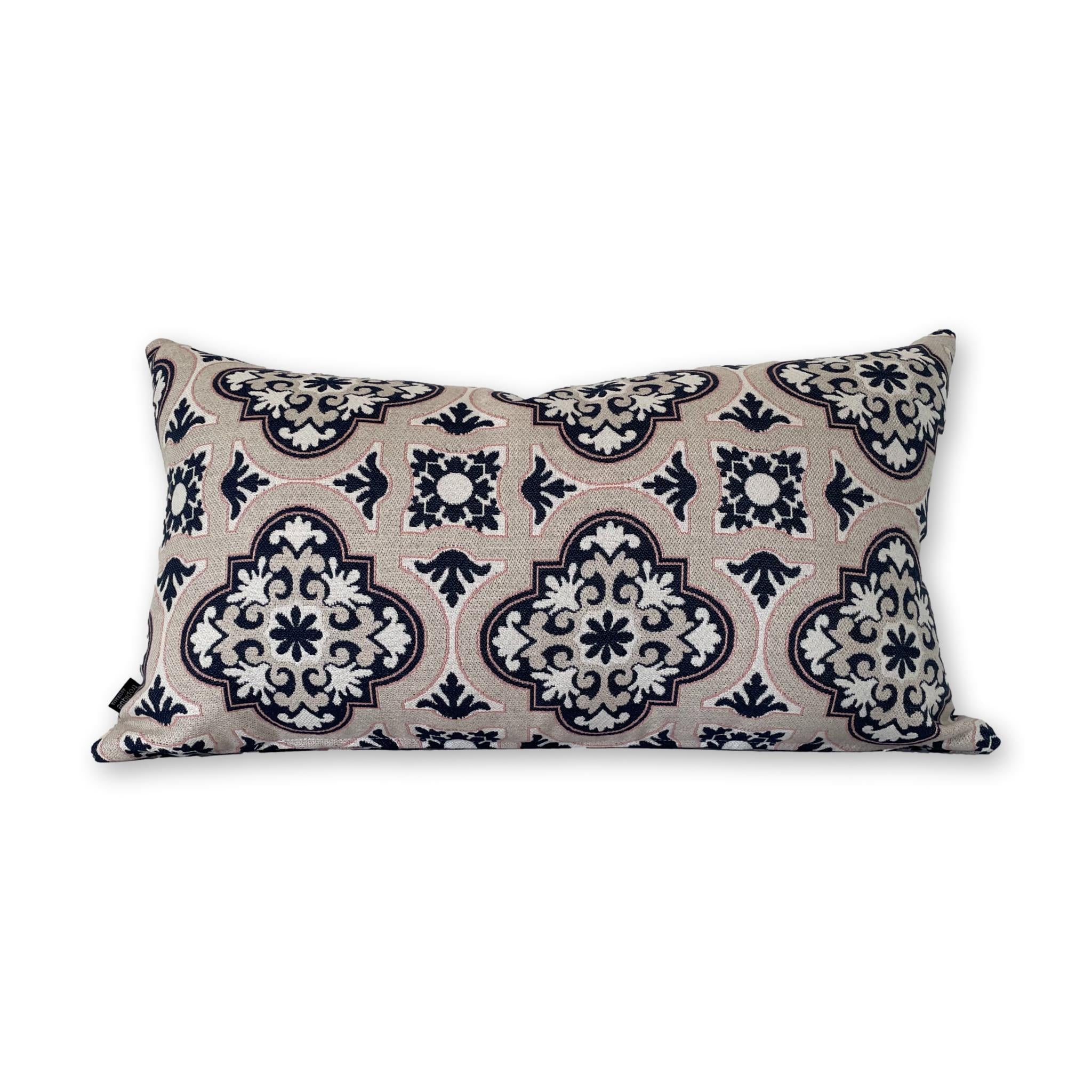 Sunlounger Rice Flower Riverbank