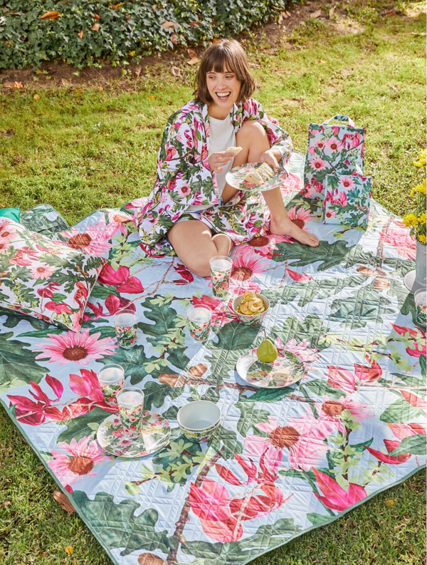 Waterproof Picnic Rug in Daisy Green