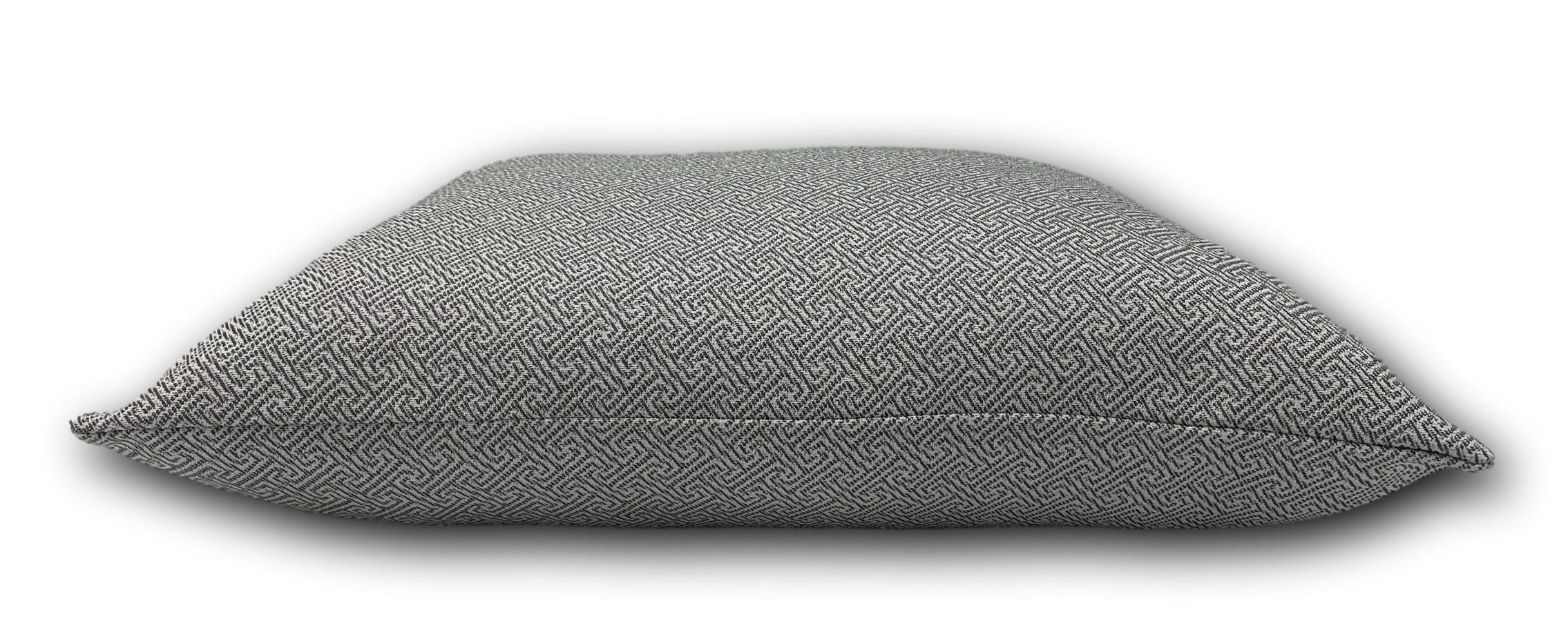 Quay in Gull - Tropique Cushions