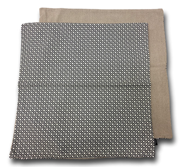 Diamonds Smoke 60cm x 60cm