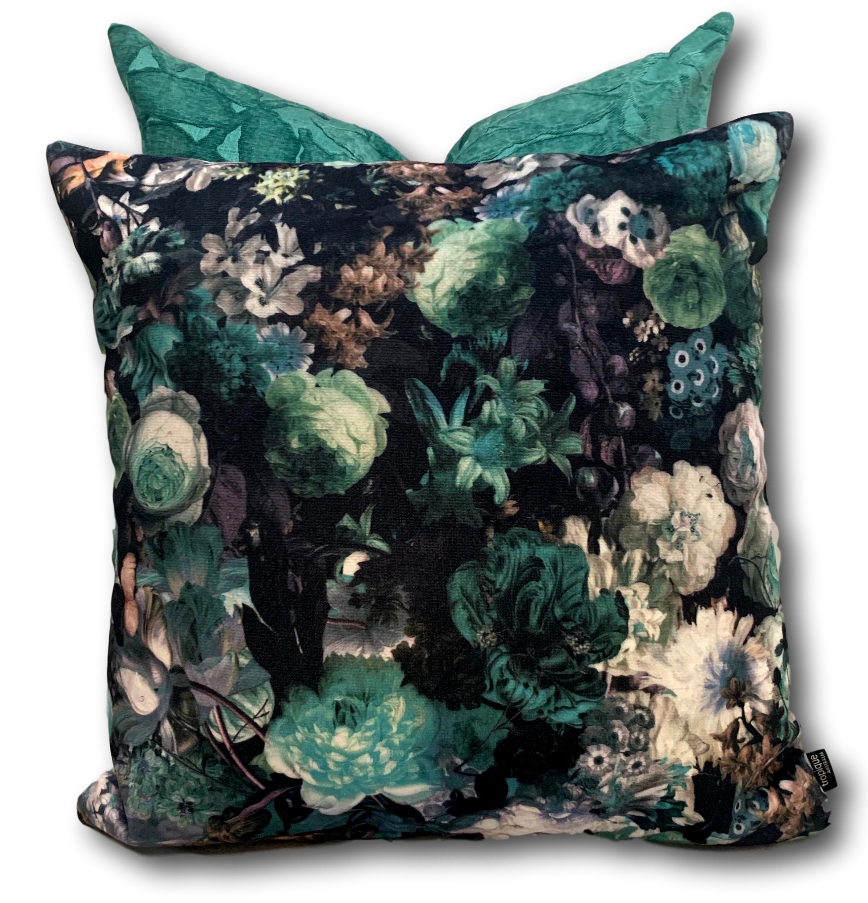 Flowerbomb in Frost - Tropique Cushions