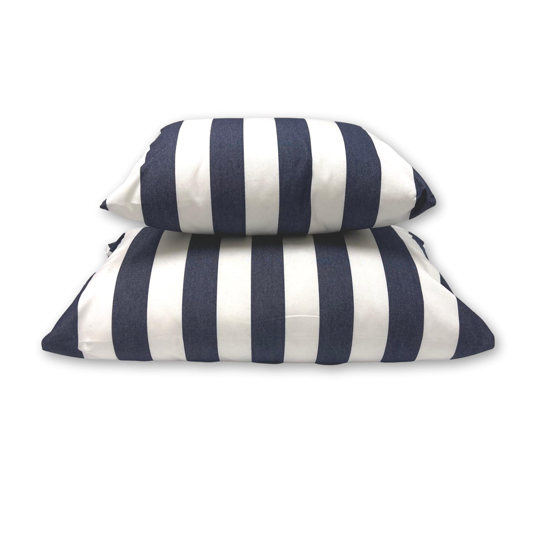 Sunbrella Yacht Stripe in Navy