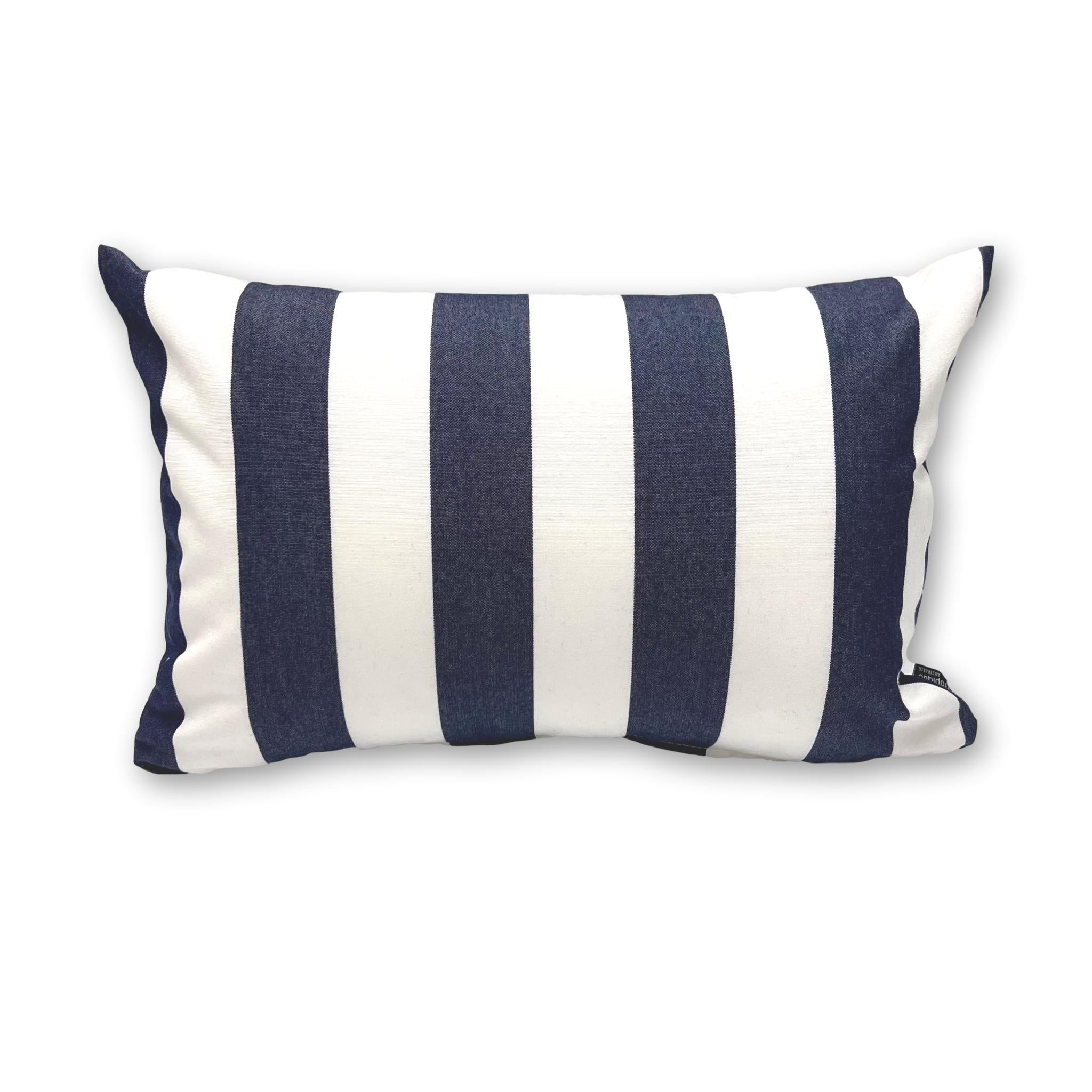 Sunbrella Yacht Stripe in Navy