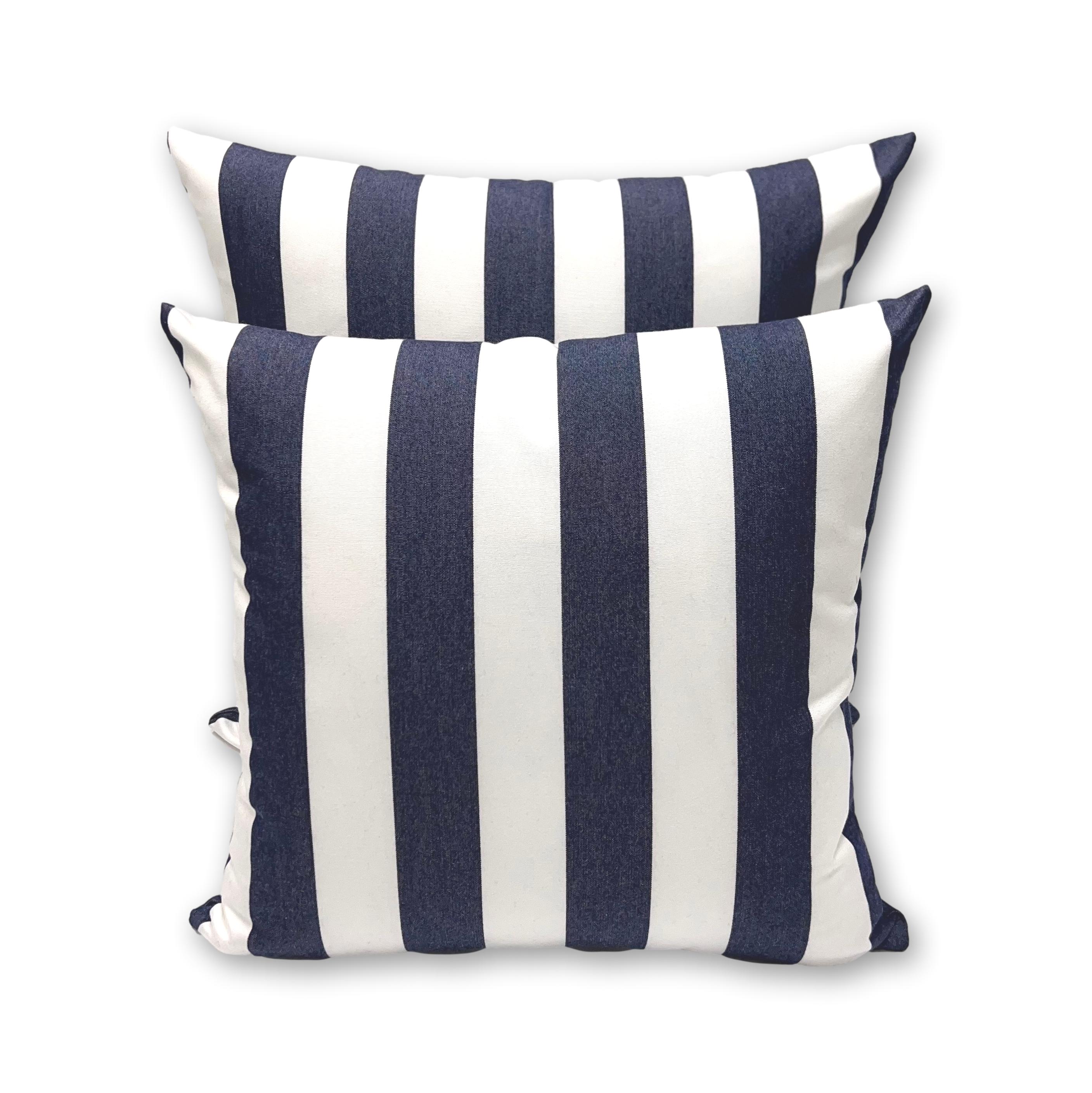 Sunbrella Yacht Stripe in Navy