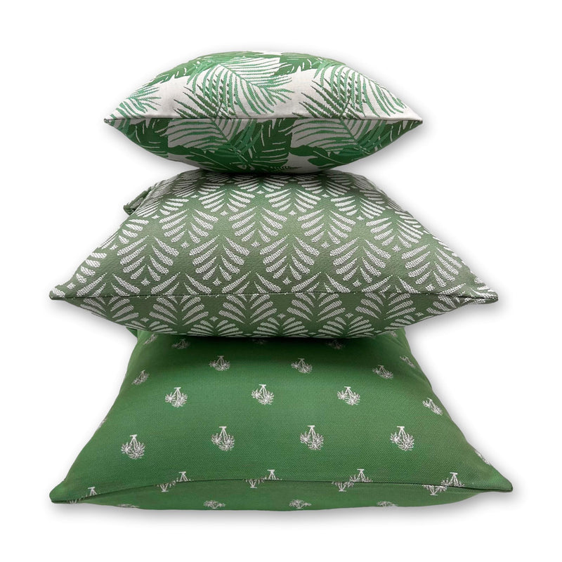 3Beaches Tropical Palm in Hedges - call to order